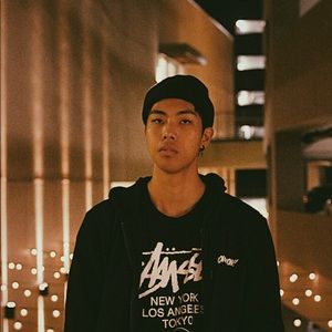 Meet your Posher, Jonathan